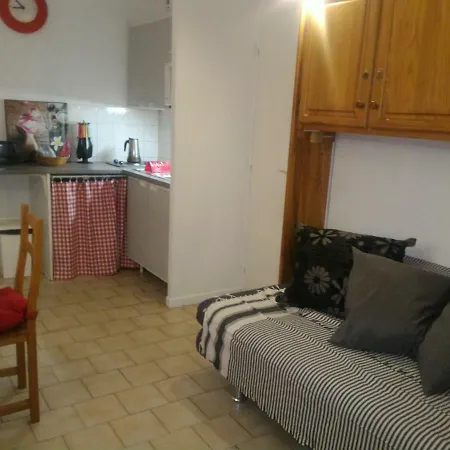 Lägenhet Village, Plage 80 M *